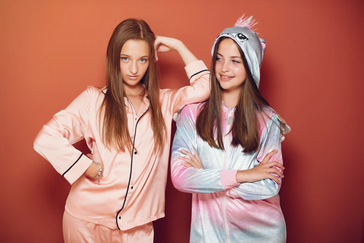 Fashionable design pajamas