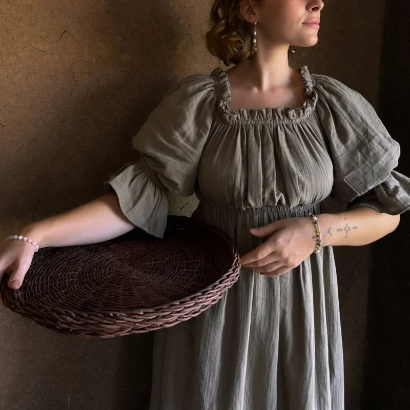 Renaissance cotton ruffle women dress